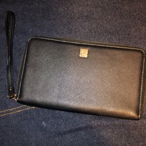 Wristlet/wallet